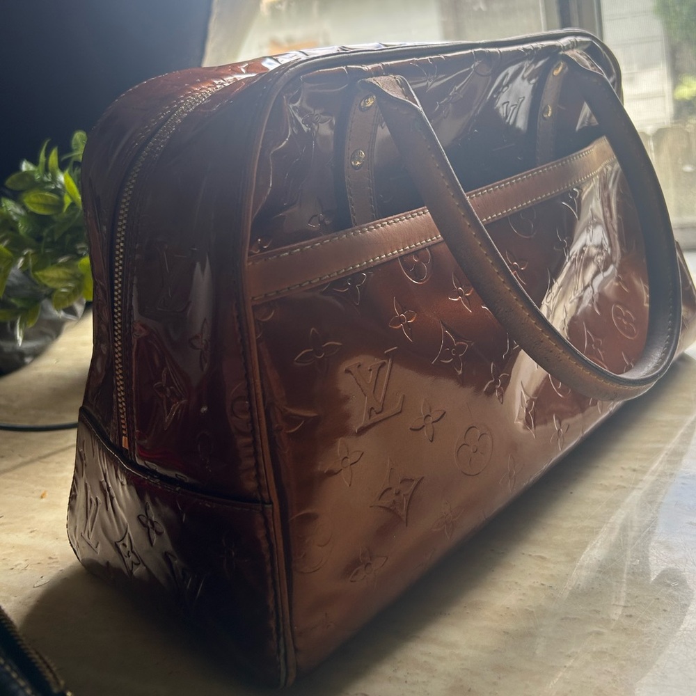 Louis Vuitton Tompkins Square metallic copper monograph Vernis Satchel